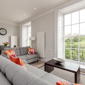 Apartamento Destiny Scotland - Chisholm Hunter, Edimburgo